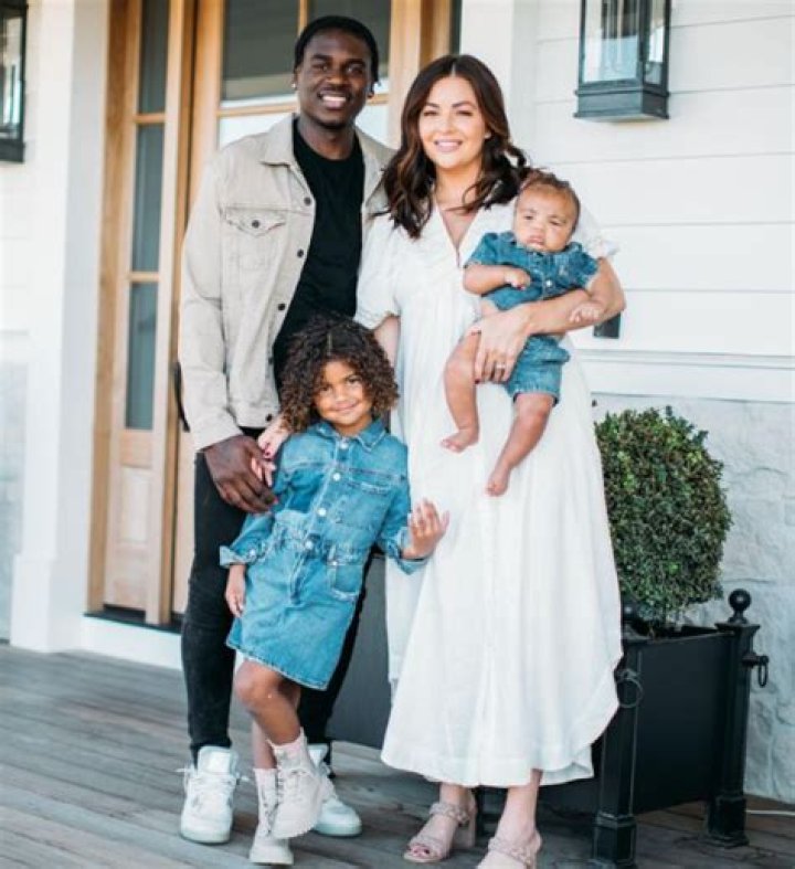 Aaron Holiday Net Worth, Age, Height, Bio, Birthday, Wiki!