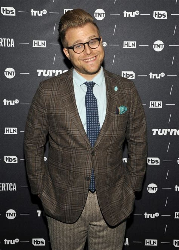 Adam Conover Net Worth, Age, Height, Bio, Birthday, Wiki!