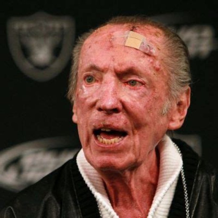 Al Davis - Net Worth, Age, Height, Birthday, Bio, Wiki!