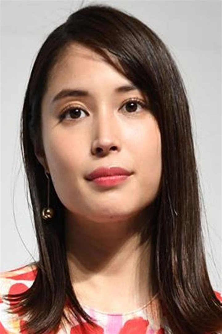 Alice Hirose - Net Worth, Age, Height, Birthday, Bio, Wiki!