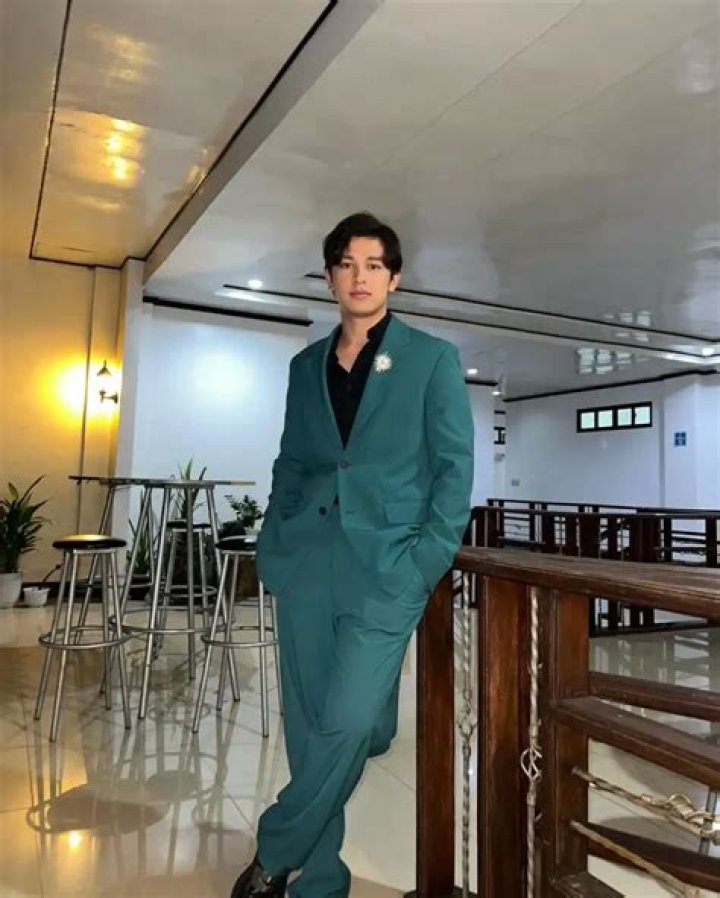 Aljon Mendoza - Net Worth, Age, Height, Birthday, Bio, Wiki!