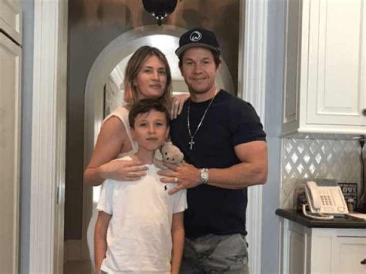 Alma Wahlberg - Net Worth, Age, Height, Birthday, Bio, Wiki!