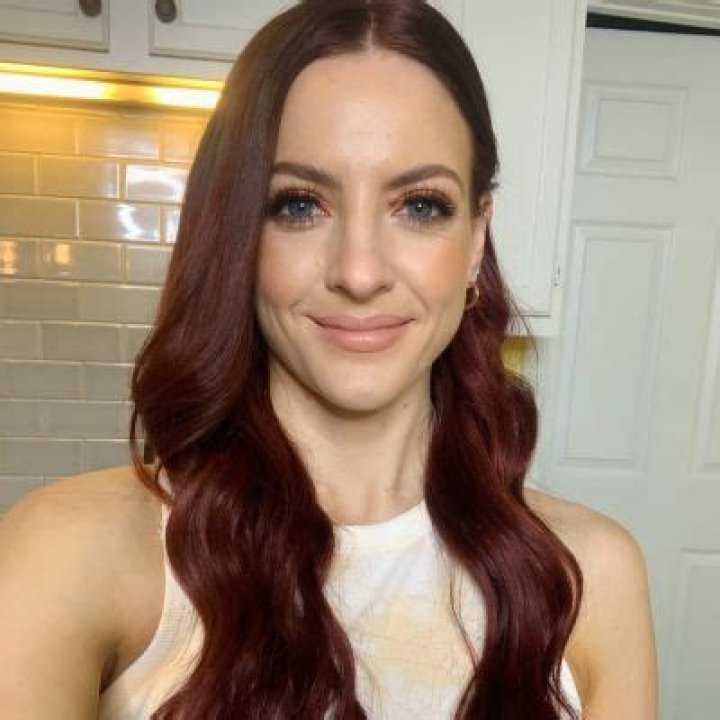 Amanda Cypert - Net Worth, Age, Height, Birthday, Bio, Wiki!