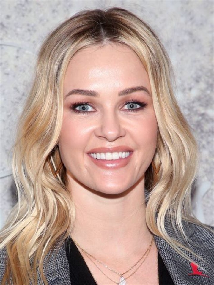 Ambyr Childers Net Worth, Age, Height, Bio, Birthday, Wiki!