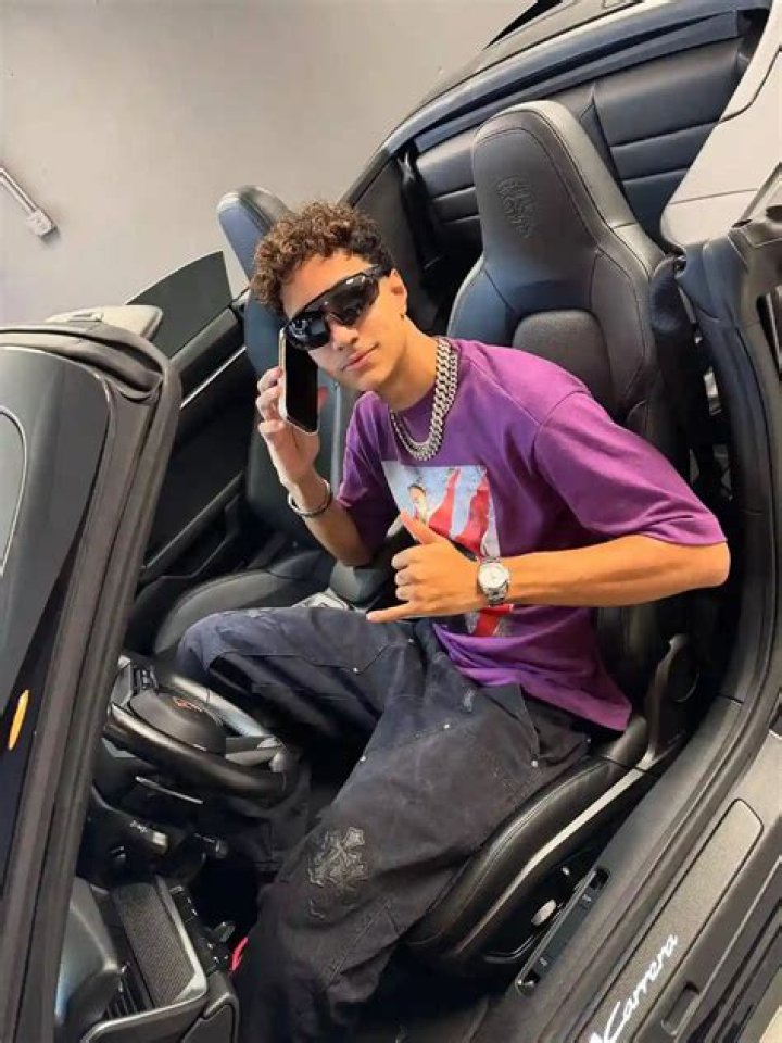 Andre Tota - Net Worth, Age, Height, Birthday, Bio, Wiki!