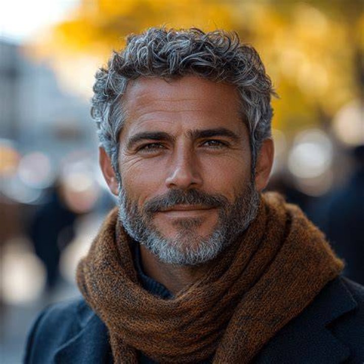 Andrew Cohen - Net Worth, Age, Height, Birthday, Bio, Wiki!