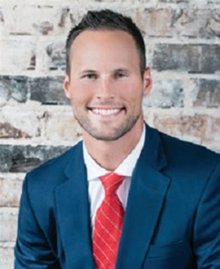 Andrew Shull Net Worth, Age, Height, Bio, Birthday, Wiki!