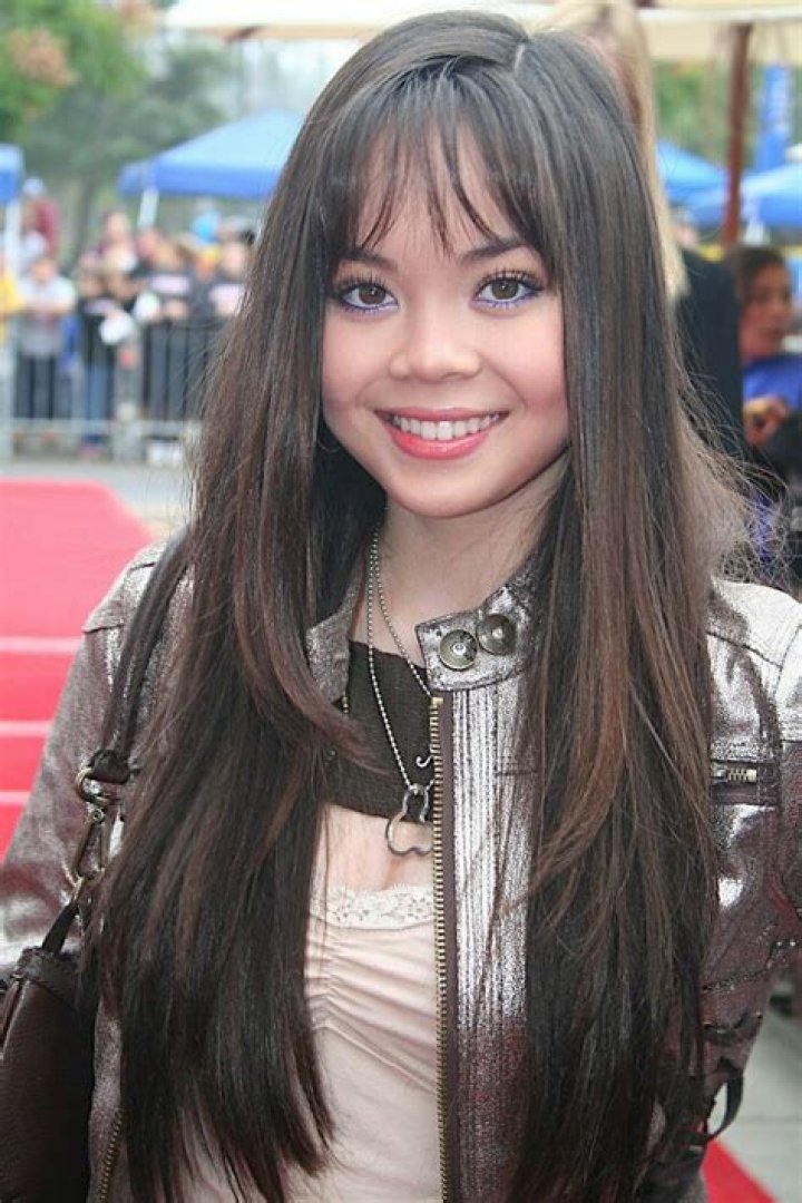 Anna Maria Perez De Tagle Net Worth, Age, Height, Bio, Birthday, Wiki!