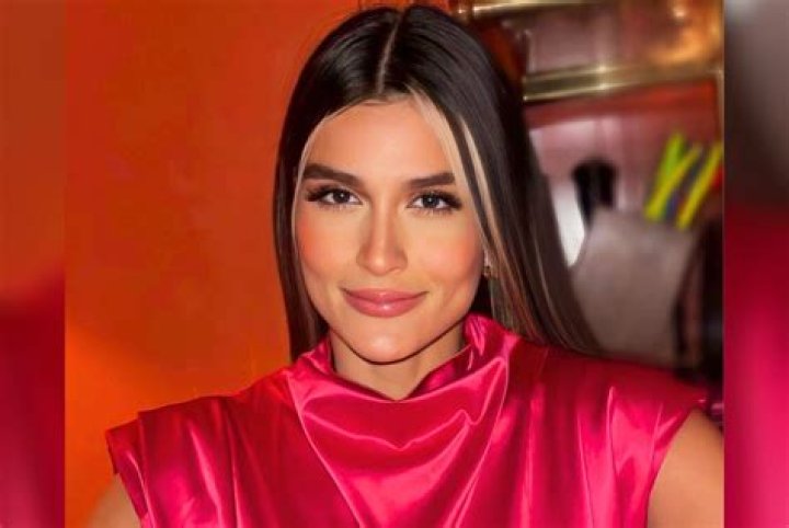 Anny Rendon Net Worth, Age, Height, Bio, Birthday, Wiki!