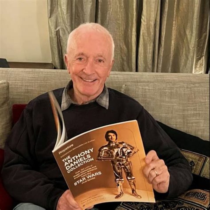 Anthony Daniels - Net Worth, Age, Height, Birthday, Bio, Wiki!