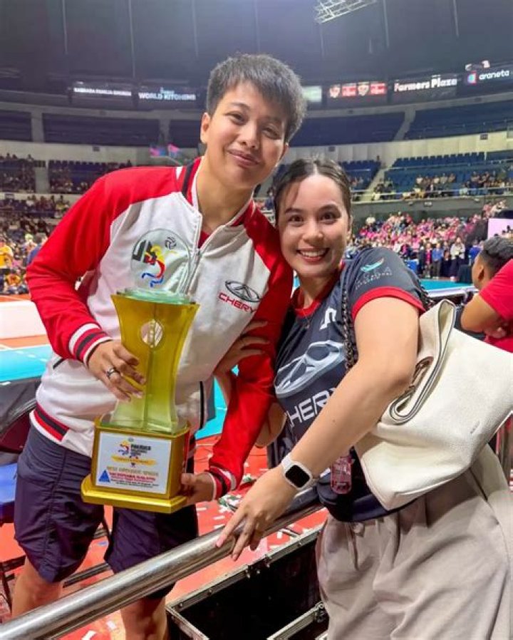 Ara Galang - Net Worth, Age, Height, Birthday, Bio, Wiki!