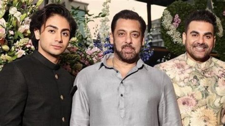 Arhaan Khan - Net Worth, Age, Height, Birthday, Bio, Wiki!