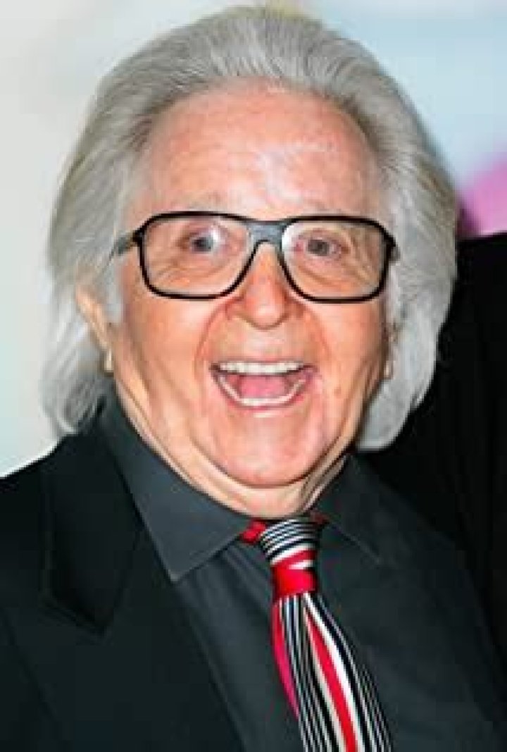 Arte Johnson Net Worth, Age, Height, Bio, Birthday, Wiki!