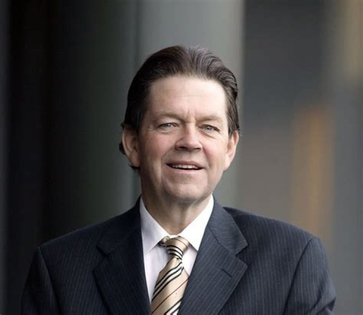 Arthur Laffer Net Worth, Age, Height, Bio, Birthday, Wiki!