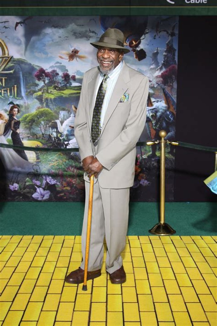 Bill Cobbs Net Worth, Age, Height, Bio, Birthday, Wiki!