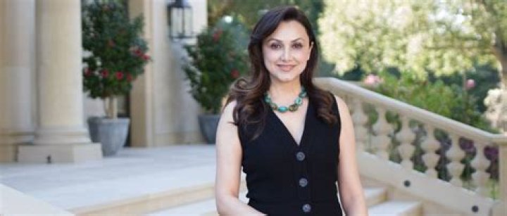 Bita Daryabari Net Worth, Age, Height, Bio, Birthday, Wiki!
