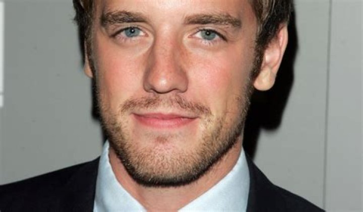 Bret Harrison Net Worth 2024, Age, Height, Bio, Birthday, Wiki!
