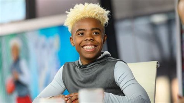 Bunchie Young Net Worth, Age, Height, Bio, Birthday, Wiki!