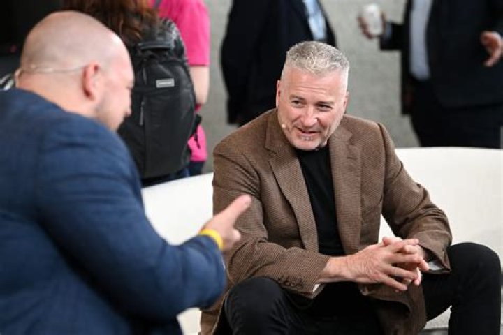 Calvin Ayre - Net Worth, Age, Height, Birthday, Bio, Wiki!