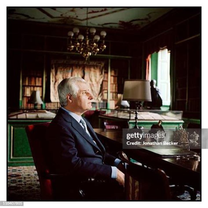 Carlos Fitz-James Stuart, 14th Duke Of Huescar Net Worth, Age, Height, Bio, Birthday, Wiki!