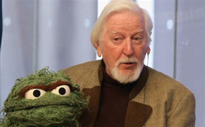 Caroll Spinney Net Worth 2024, Age, Height, Bio, Birthday, Wiki!