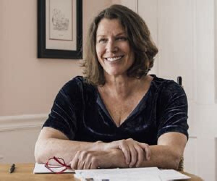 Carolyn Hax - Net Worth, Age, Height, Birthday, Bio, Wiki!