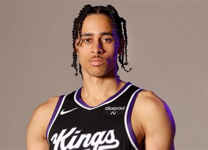 Chance Comanche - Net Worth, Age, Height, Birthday, Bio, Wiki!