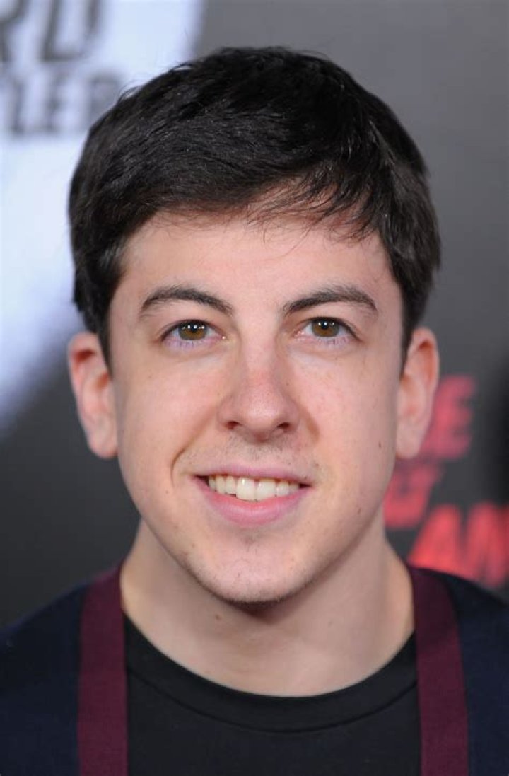 Christopher Mintz-Plasse Net Worth, Age, Height, Bio, Birthday, Wiki!