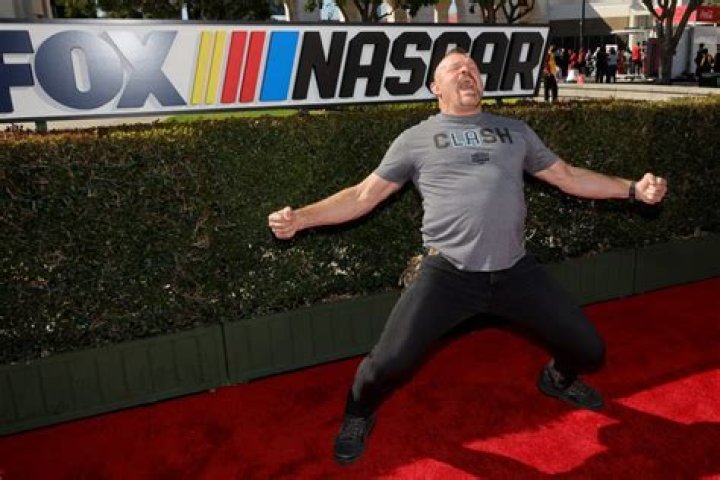 Chuck Liddell Net Worth, Age, Height, Bio, Birthday, Wiki!