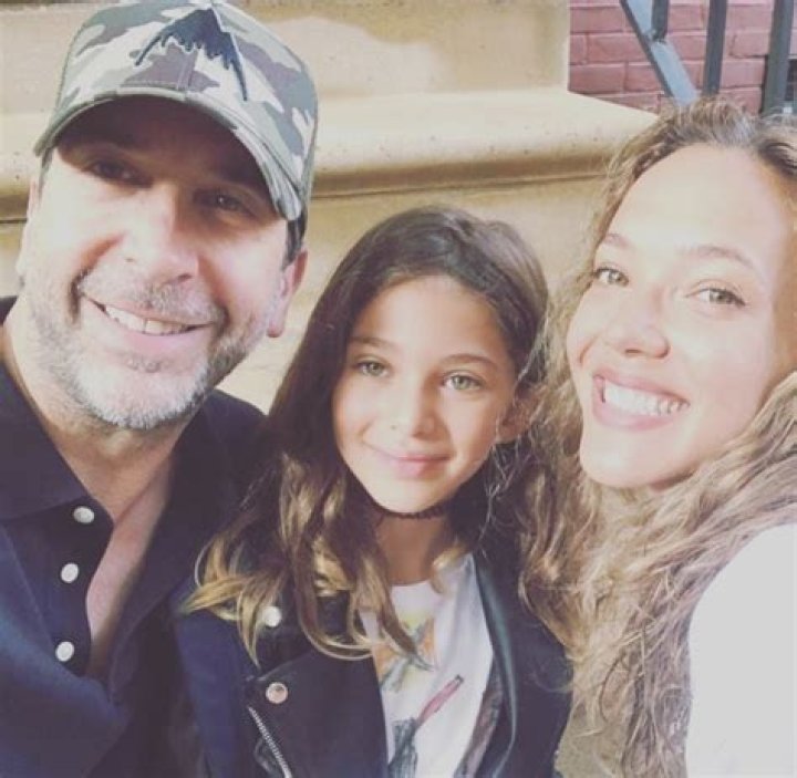 Cleo Buckman Schwimmer Net Worth, Age, Height, Bio, Birthday, Wiki!