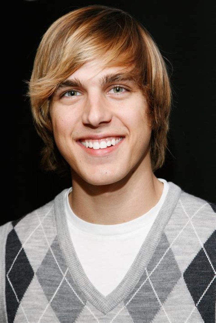Cody Linley - Net Worth, Age, Height, Birthday, Bio, Wiki!