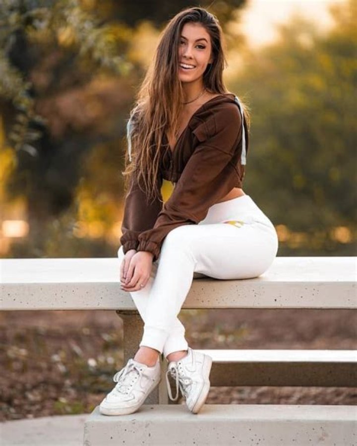 Cortney Gibson - Net Worth, Age, Height, Birthday, Bio, Wiki!