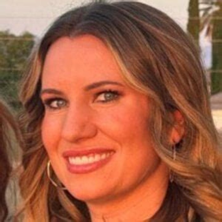 Crystal Pettit - Net Worth, Age, Height, Birthday, Bio, Wiki!