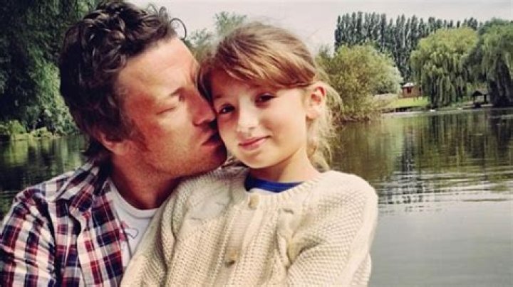 Daisy Boo Pamela Oliver Net Worth, Age, Height, Bio, Birthday, Wiki!