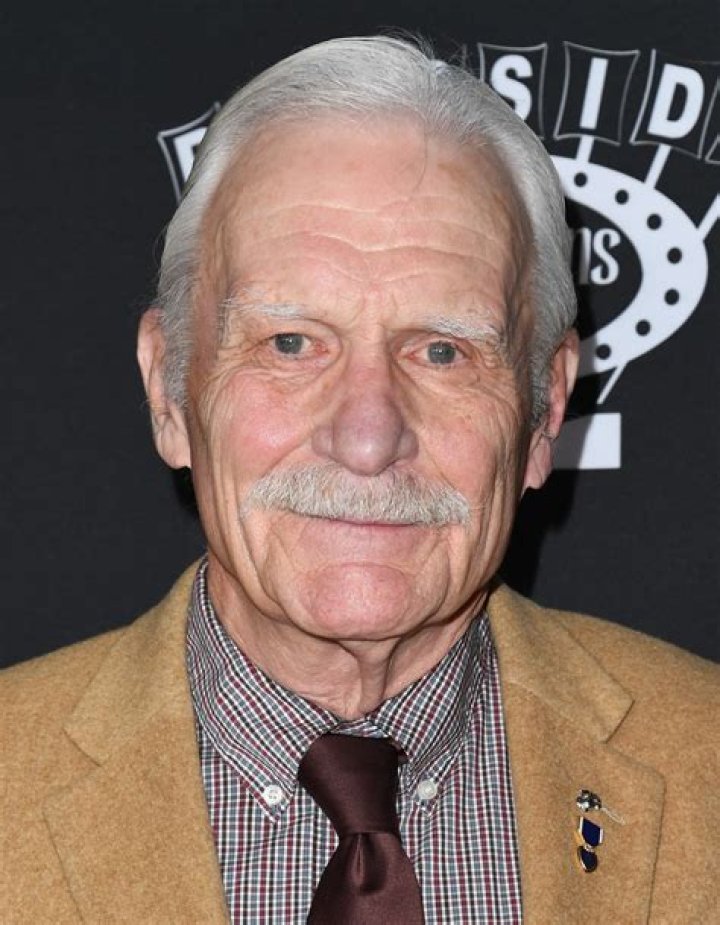 Dale Dye - Net Worth, Age, Height, Birthday, Bio, Wiki!