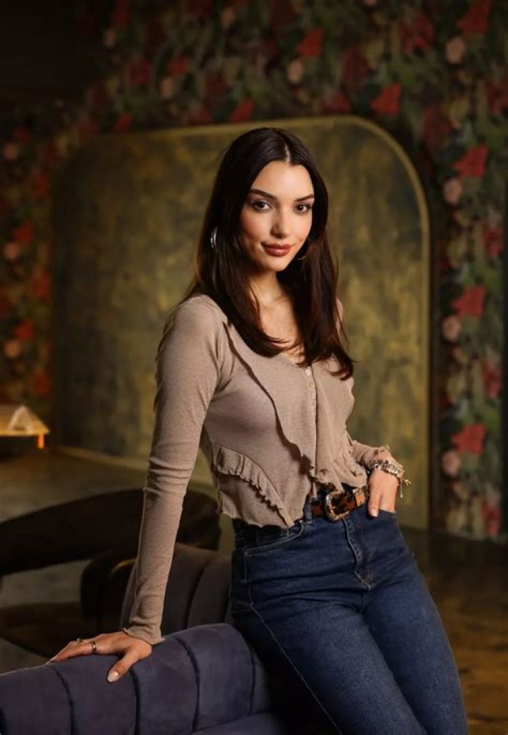 Damla Colbay - Net Worth, Age, Height, Birthday, Bio, Wiki!