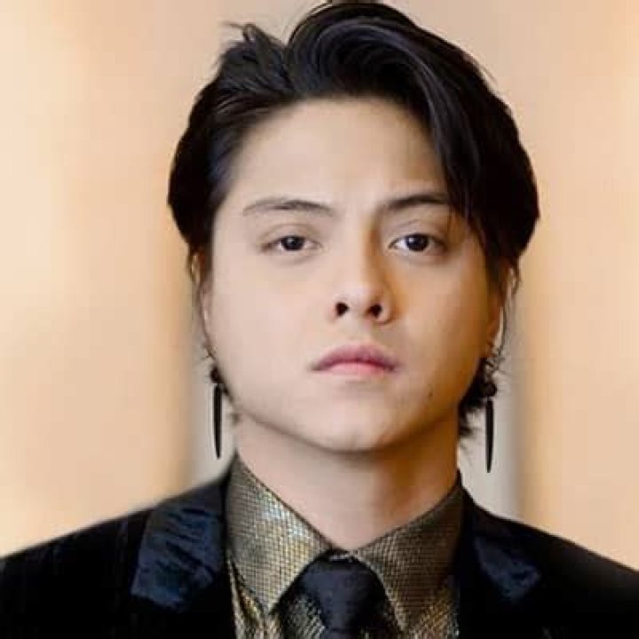 Daniel Padilla - Net Worth, Age, Height, Birthday, Bio, Wiki!