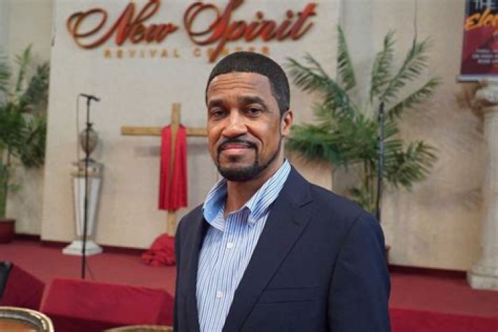 Darrell Scott - Net Worth, Age, Height, Birthday, Bio, Wiki!