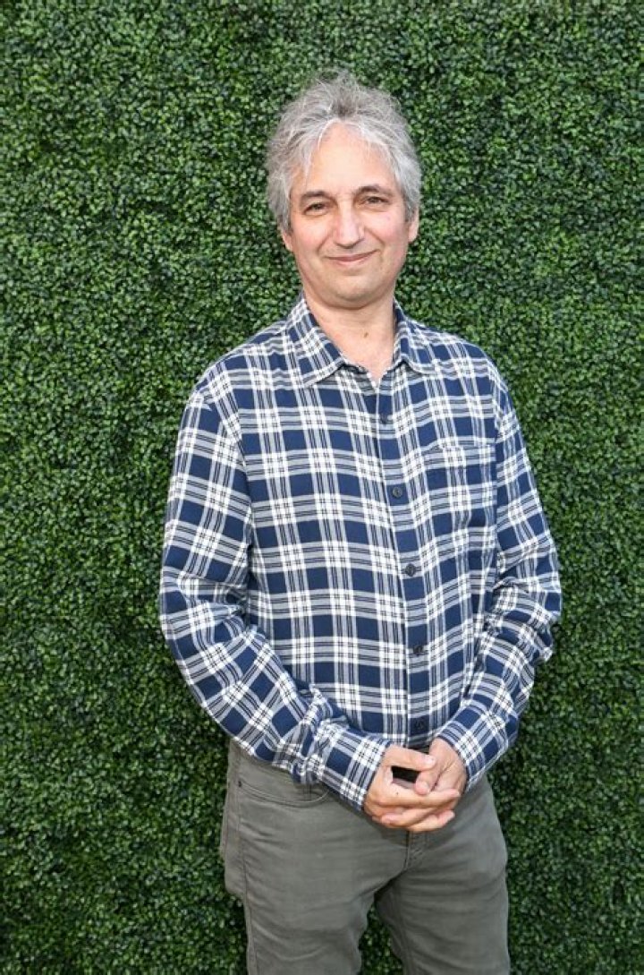 David Shore Net Worth 2024, Age, Height, Bio, Birthday, Wiki!
