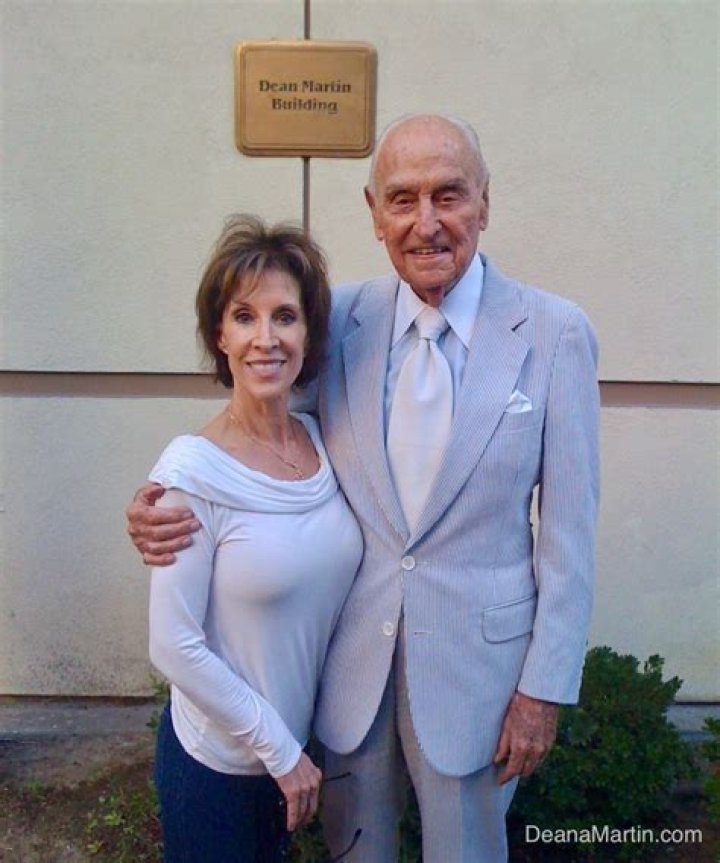 Deana Martin Net Worth, Age, Height, Bio, Birthday, Wiki!
