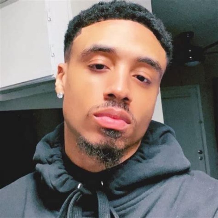 Delano Edwards - Net Worth, Age, Height, Birthday, Bio, Wiki!
