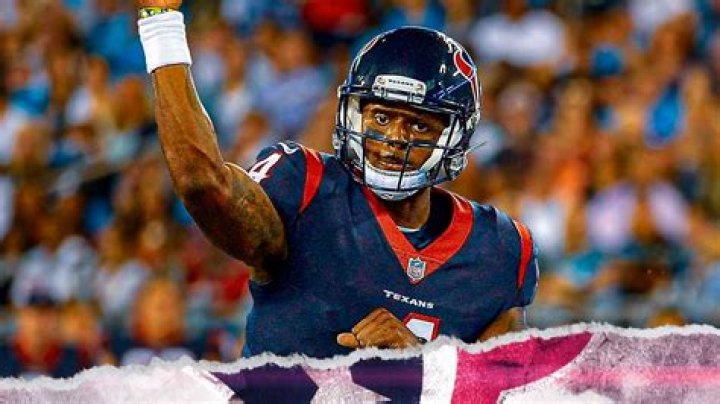 Deshaun Watson Net Worth, Age, Height, Bio, Birthday, Wiki!
