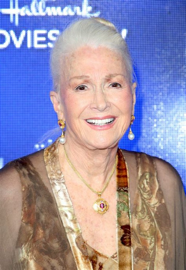 Diane Baker Net Worth 2024, Age, Height, Bio, Birthday, Wiki!