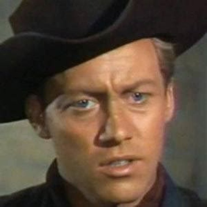 Don Dubbins Net Worth, Age, Height, Bio, Birthday, Wiki!