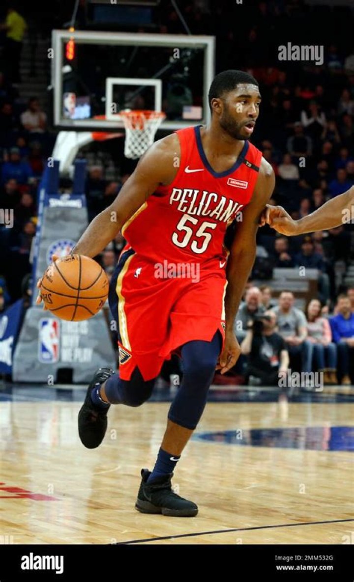 E'twaun Moore - Net Worth, Age, Height, Birthday, Bio, Wiki!