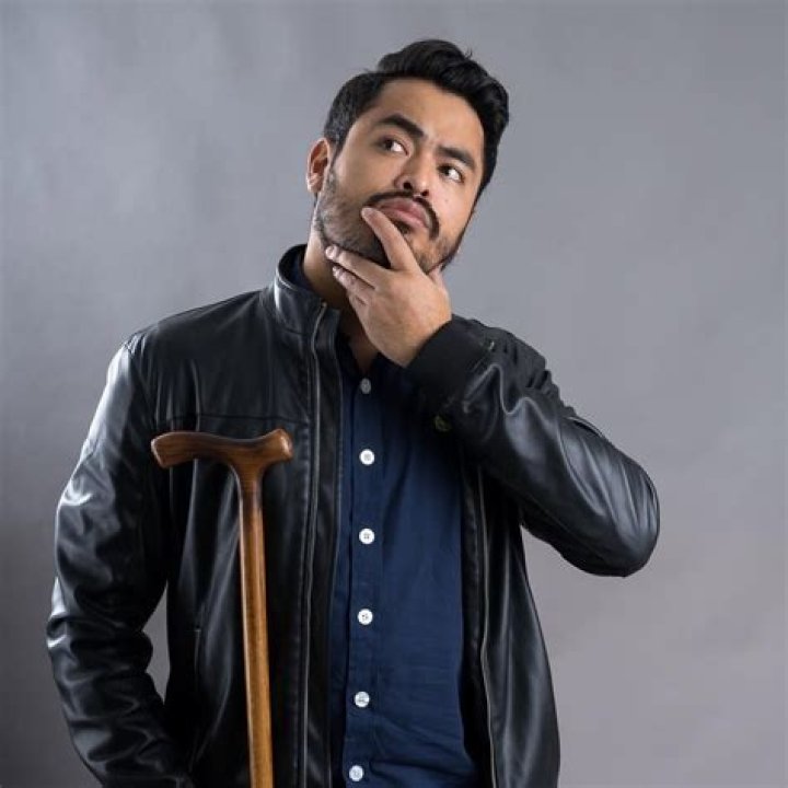 El Cojo Feliz Net Worth, Age, Height, Bio, Birthday, Wiki!