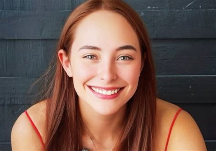 Elisa Vicedo - Net Worth, Age, Height, Birthday, Bio, Wiki!