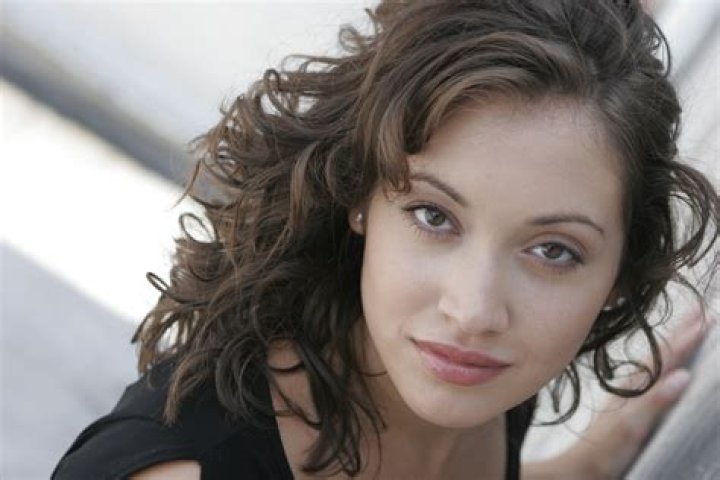 Érica Farias Net Worth, Age, Height, Bio, Birthday, Wiki!