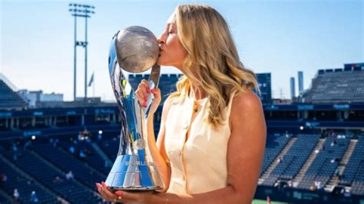 Erin Routliffe - Net Worth, Age, Height, Birthday, Bio, Wiki!