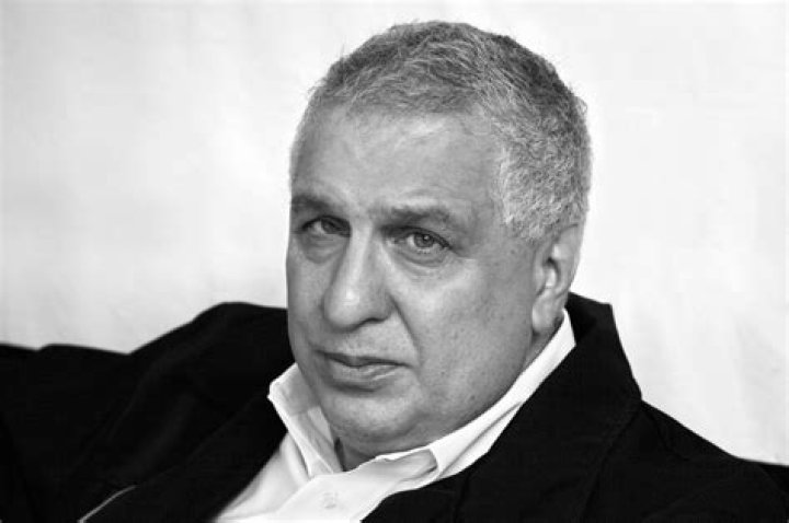 Errol Morris - Net Worth, Age, Height, Birthday, Bio, Wiki!